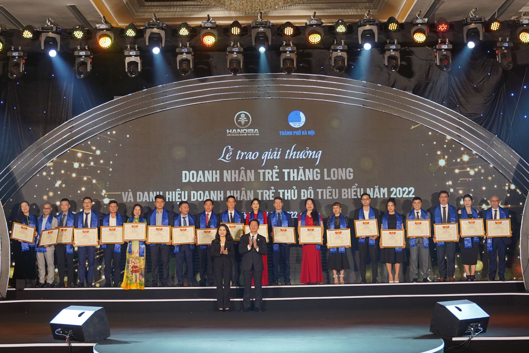 Lễ trao giải thưởng Doanh nhân trẻ Thăng Long và Doanh nhân trẻ Thủ đô tiêu biểu 2022